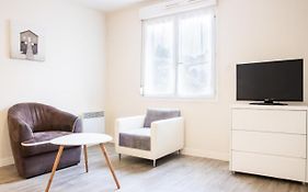 LE 12 CARNOT - Sérénité assurée dans ce grand studio